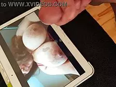 Amateurs tribute elpapi219 with cumshots on his cock.