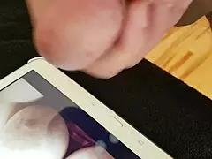 Amateurs tribute elpapi219 with cumshots on his cock.