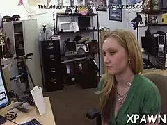 شوفي الشرموطة دي في فيلم واقعي، بتبين منحنياتها وحركاتها مع سكس زب بوف جسم مثالي شرموطة زوج بلوبجوب نيك خشن