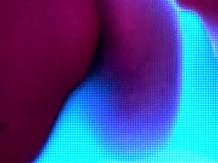 Noche de modelo sexy con masaje de culo y tetas!