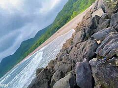 Fudendo Bem Gostoso A Loira Na Prainha Branca Com Latina Curves And Passionate Moves