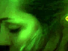 Hienovarainen vaimon kiusoitus Periscope:ssa