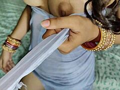 Bhai ke dost ne choti behan ki jawani ka liya maza with deepthroat and doggystyle