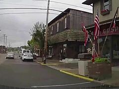 why do they all love that housewife down there