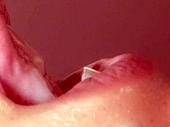 Japanese Amateur Gets Cumshot In Close-Up Facial