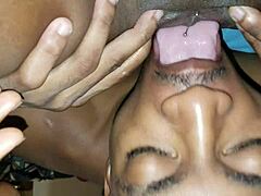 Man, I'm totally banging this super hot cashier chick straight from Toronto, Canada