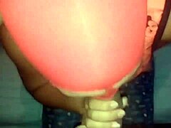 Beautiful Latina Babe Gives Homemade Blowjob to That Rich Gorgeous Ass