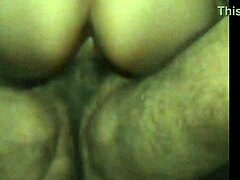 Gostosa demais showcases small tits in a casual setting