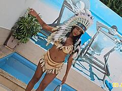 เฮ้ย สาวอินเดียนั่นยอมให้เย็ดตูดแบบไม่ใส่ยางกับควยใหญ่ สีแดงบางๆ