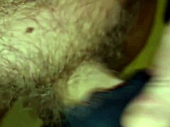 figliastro con cazzo grosso arriva e trova mutandine della matrigna, si sega nel salone rischiando scoperta. geme forte con sborrata da ingoio in dirty talk.