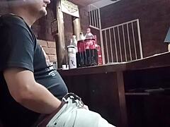 uhh playing with myslef at work feels so gud