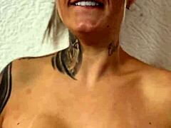 puta safada me ofereceu um pix de 1000 ou um boquete misterioso