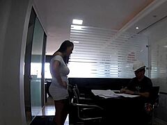 a madame quebrou o pau na obra com boquete e anal amador 😏