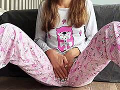 Skinny teen with small tits masturbates her pussy to squirting orgasm!