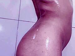 vazou na net o video intimo da novinha brunna hot tomando banho enviou pro ficante e ele acabou jogando na web pra todo mundo ver 😏