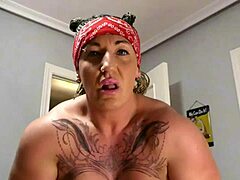 surprising contrast as she takes a big cumshot in her mouth after intense deep throat action