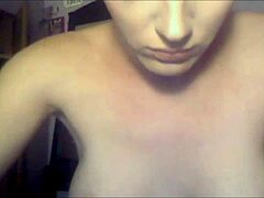 stunning short-haired shemale teases on webcam 😘🔥