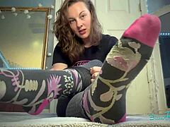 Black milf tattooed feet tease your cock with dirty instructions