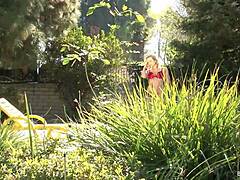 dahlia sky, spy on me nude fingering my teen pussy and tits?