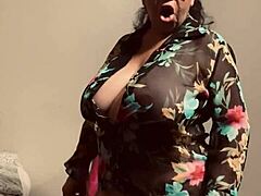 Close-up pussy fingering leads to intense wet masturbation cumshot