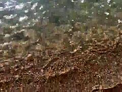 horny babe larajuicy double squirts as joggers pass beach