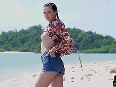 jana bubu and elina strip petite ukrainian milf bodies in softcore tease?