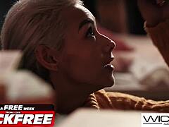 นางแบบบลอนด์ฮอตถอดถ่ายรูป อมลึกเย็ดโดกี้ 😍🔥