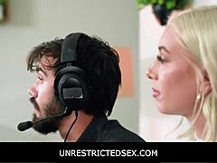 Freeuse Teen Lilith Moaningstar Kay Lovely Fucked Hard by Boyfriend in Kitchen