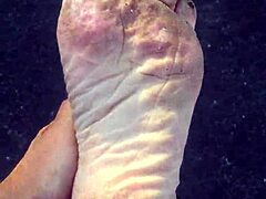 you love these dirty calloused barefoot soles right?