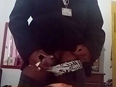 call this hung black dude on zap now