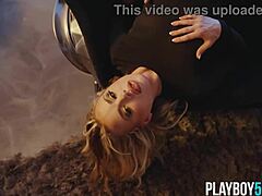 anna claire clouds strips big ass revealing shaved pussy up close