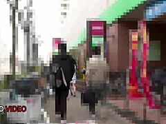 Nana Nakamura baise en groupe JAV en cachant ses talents cachés irrésistibles