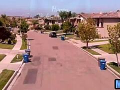 Oliós orosz sógornő milf tabut valentines masszázs alatt freeuse baszást kap