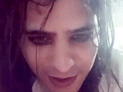 whoa, this retro blue film tutorial shows exactly how to suck him off till he explodes...