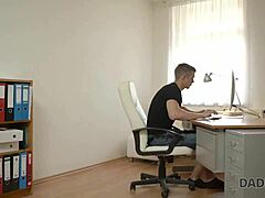 COLLEEN DUMPS BF FOR OLD DADDY'S THICK COCK TRY!