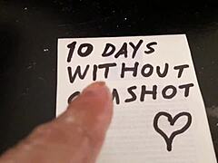 im so big horny after 10 days no cumshot masturbating crazy!!