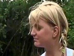 ever seen a french old man seducing young beauty with dirty chanson vibes?