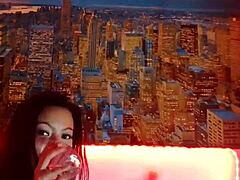 Hot Colombian brunette flashes toys outdoors