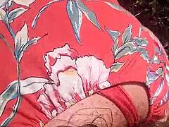 amateur wife slurps cock then bends for doggy cumshot in mouth out in bushes!