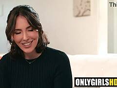 Casey Calvert thanks Sarah Arabic with milf blowjob service