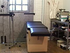 Ever seen maxine x finger her nasty wet pussy?