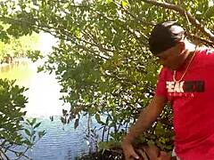 beach quickie hides wet milf cravings