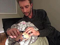 CEO licks secretary's sexy nylon soles! 👅🦶