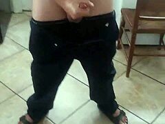 girl sees flashed cock and drops to suck it deep in garage