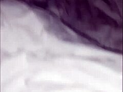 decided to rub one out right next to sleeping boyfriend