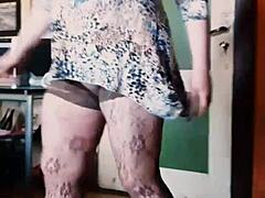 Klaudiaambergirl Fingers Pussy Dancing Stockings Natural Big Tits Milf