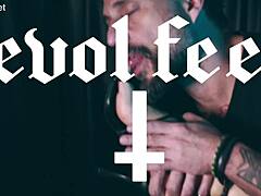 latina goddess wants boy to play with her sexy feet toes and heels