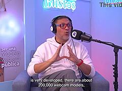 Ecuadorian Paola Rivera rides fuckmachine orgasms nonstop for fans