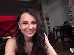 omg liz jordan sneaks in to tease and seduce boyfriend's dad 😈🔥