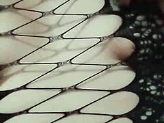 WOW, LATINA WIFE LICKS HER WET PUSSY SOLO IN CANCUN!